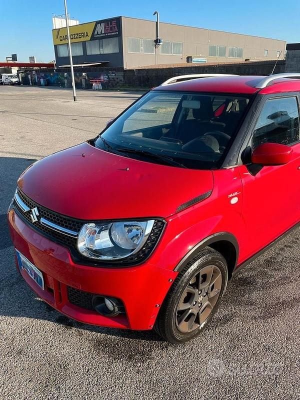 Usata Suzuki Ignis 90 CV (66 kW) 2017 Rosso SUV