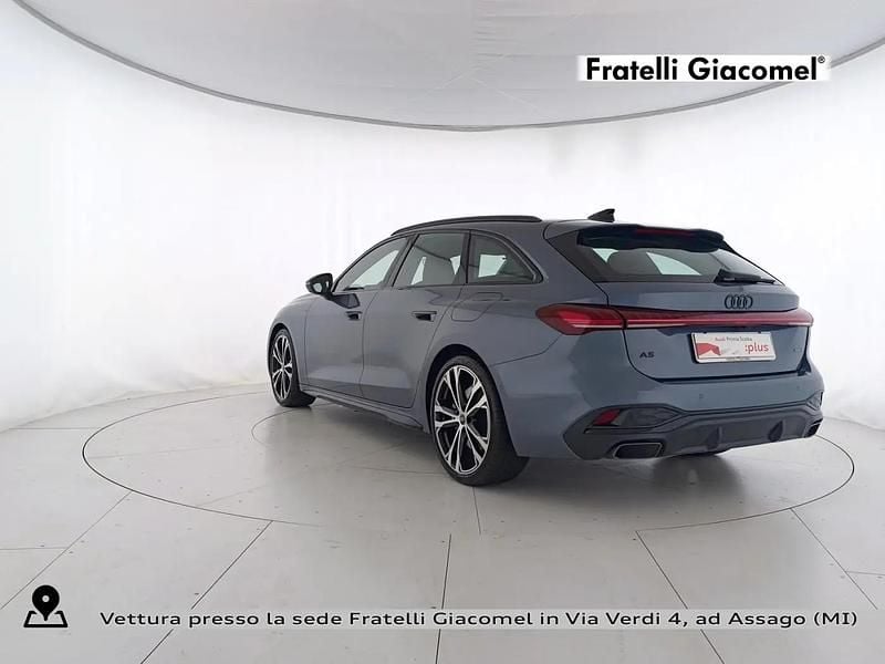 Usata Audi A5 S-Line 299 CV (219 kW) 2025 Blu orizzonte metallizzato Station wagon