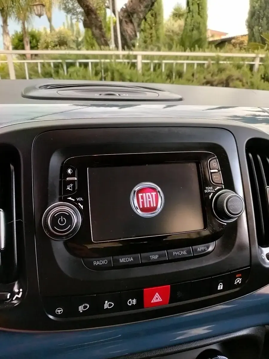 Usata Fiat 500L Business 95 CV (69 kW) 2018 Blu Monovolume