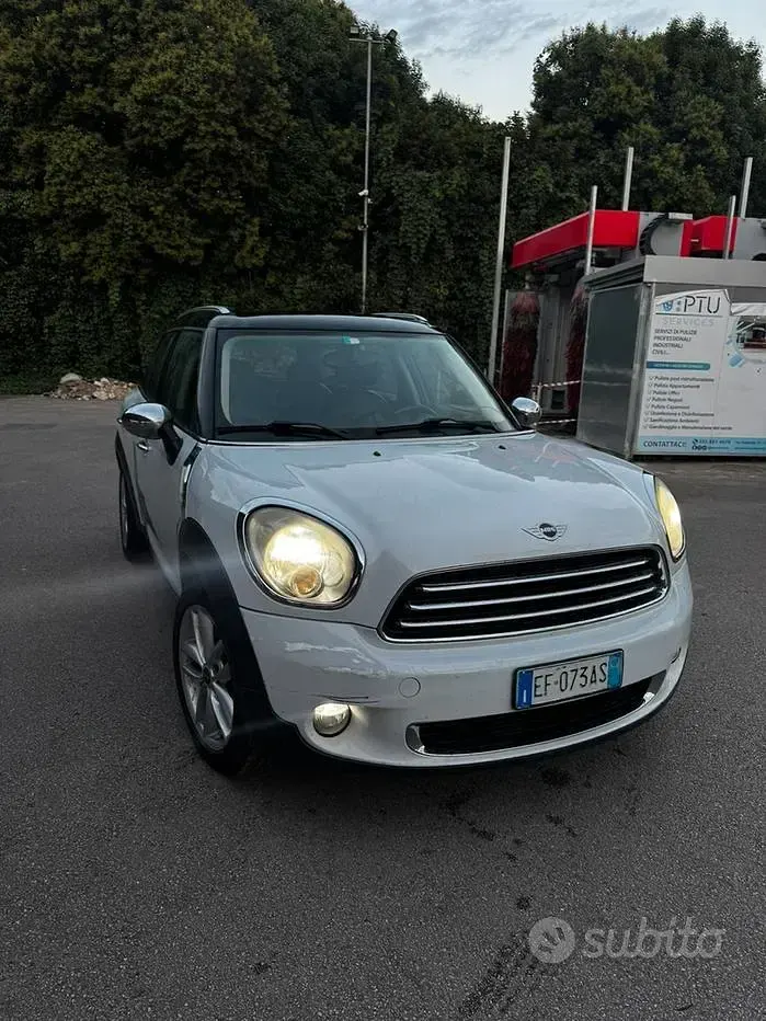 Usata Mini Countryman 122 CV (89 kW) 2010 Bianco SUV