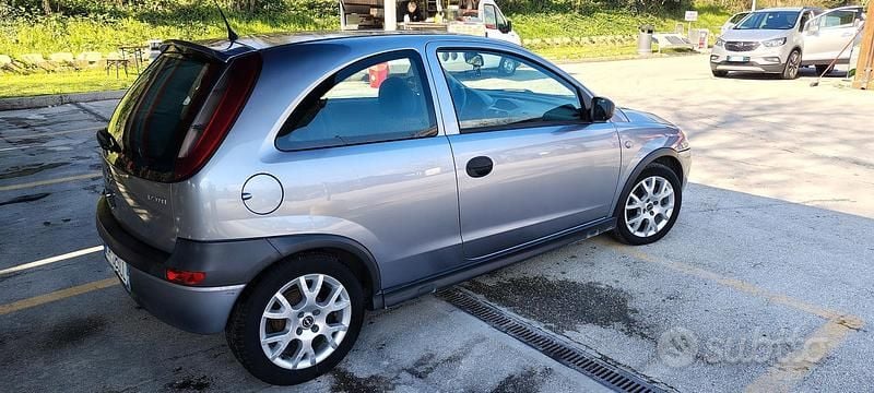 Usata Opel Corsa 2003 Grigio Utilitaria