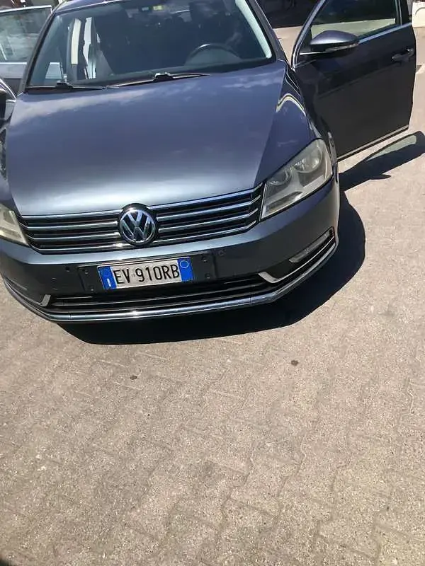 Usata VW Passat Comfortline 105 CV (77 kW) 2014 Station wagon