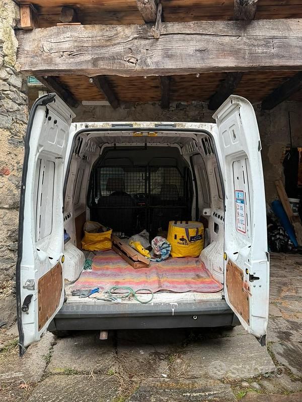 Usata Ford Transit Connect 90 CV (66 kW) 2010 Monovolume