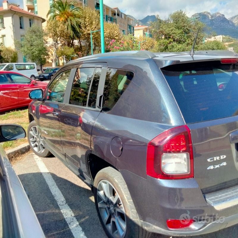 Usata Jeep Compass Limited 163 CV (119 kW) 2014 Nero SUV