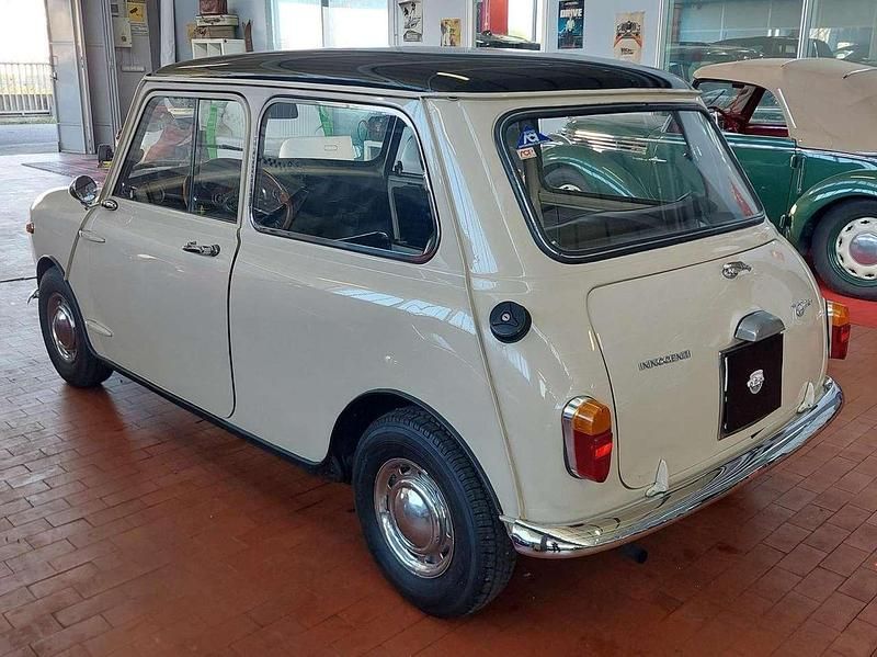 Usata Innocenti Mini 45 CV (33 kW) 1968 Nero Utilitaria