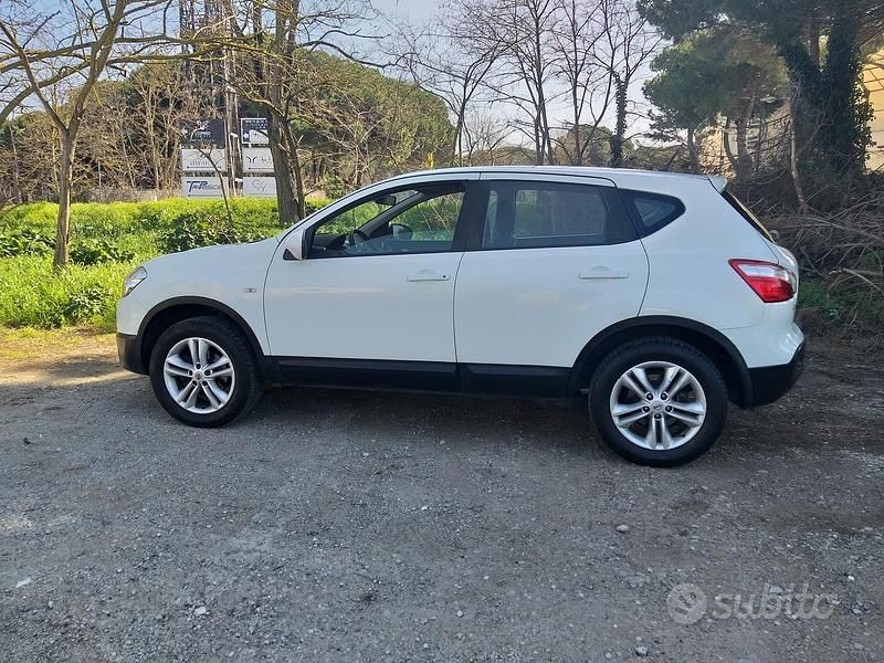 Usata 2011 Nissan Qashqai Acenta SUV | 9800 € - Immagine 1/4