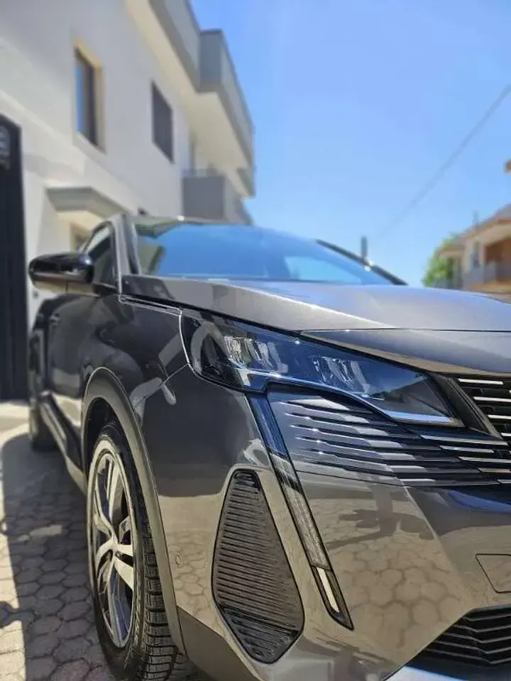 Usata Peugeot 3008 Allure 131 CV (96 kW) 2022 Other SUV