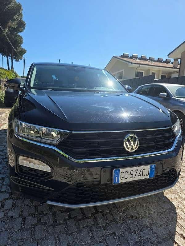 Usata VW T-Roc Style 116 CV (85 kW) 2018 Nero SUV