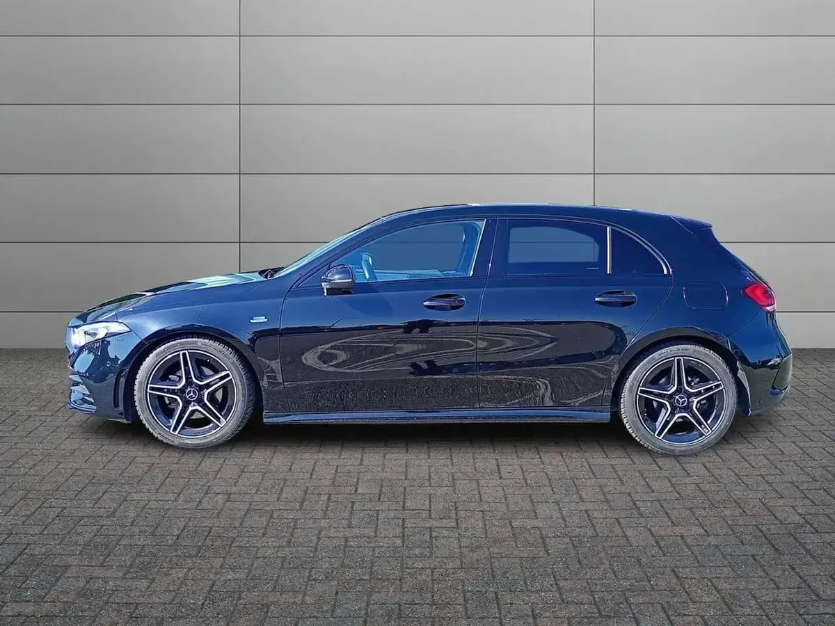 Usata Mercedes A200 Premium 150 CV (110 kW) 2021 Other Utilitaria