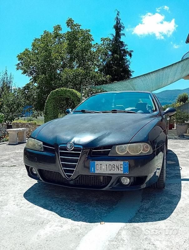 Usata Alfa Romeo 156 Distinctive 140 CV (102 kW) 2005 Berlina