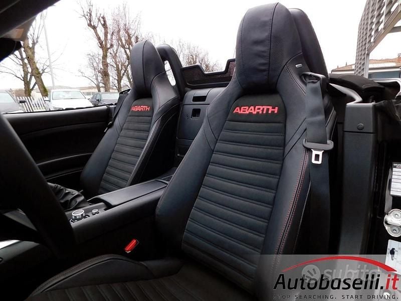 Usata Fiat 124 Spider Abarth 170 CV (125 kW) 2019 Nero Cabrio
