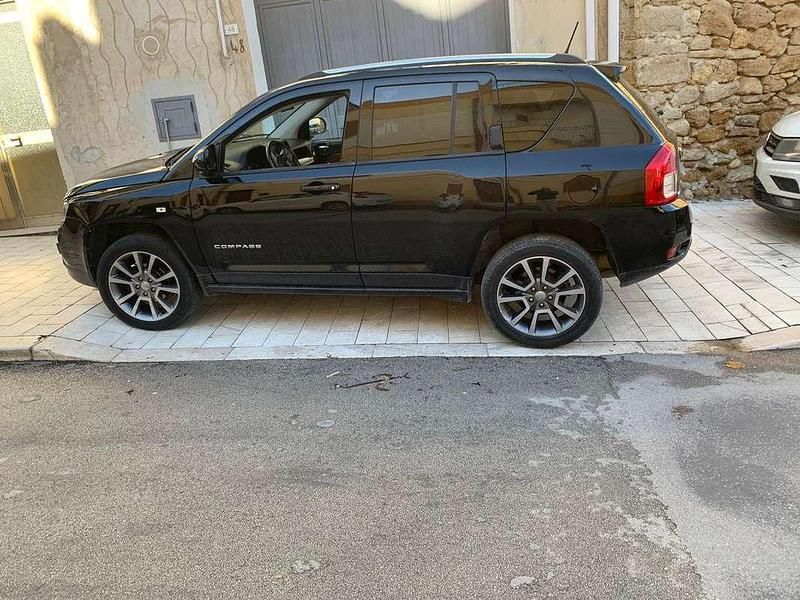 Usata Jeep Compass Limited 163 CV (119 kW) 2014 Nero SUV