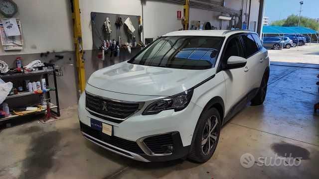 Usata Peugeot 5008 Allure 131 CV (96 kW) 2019 Bianco Monovolume