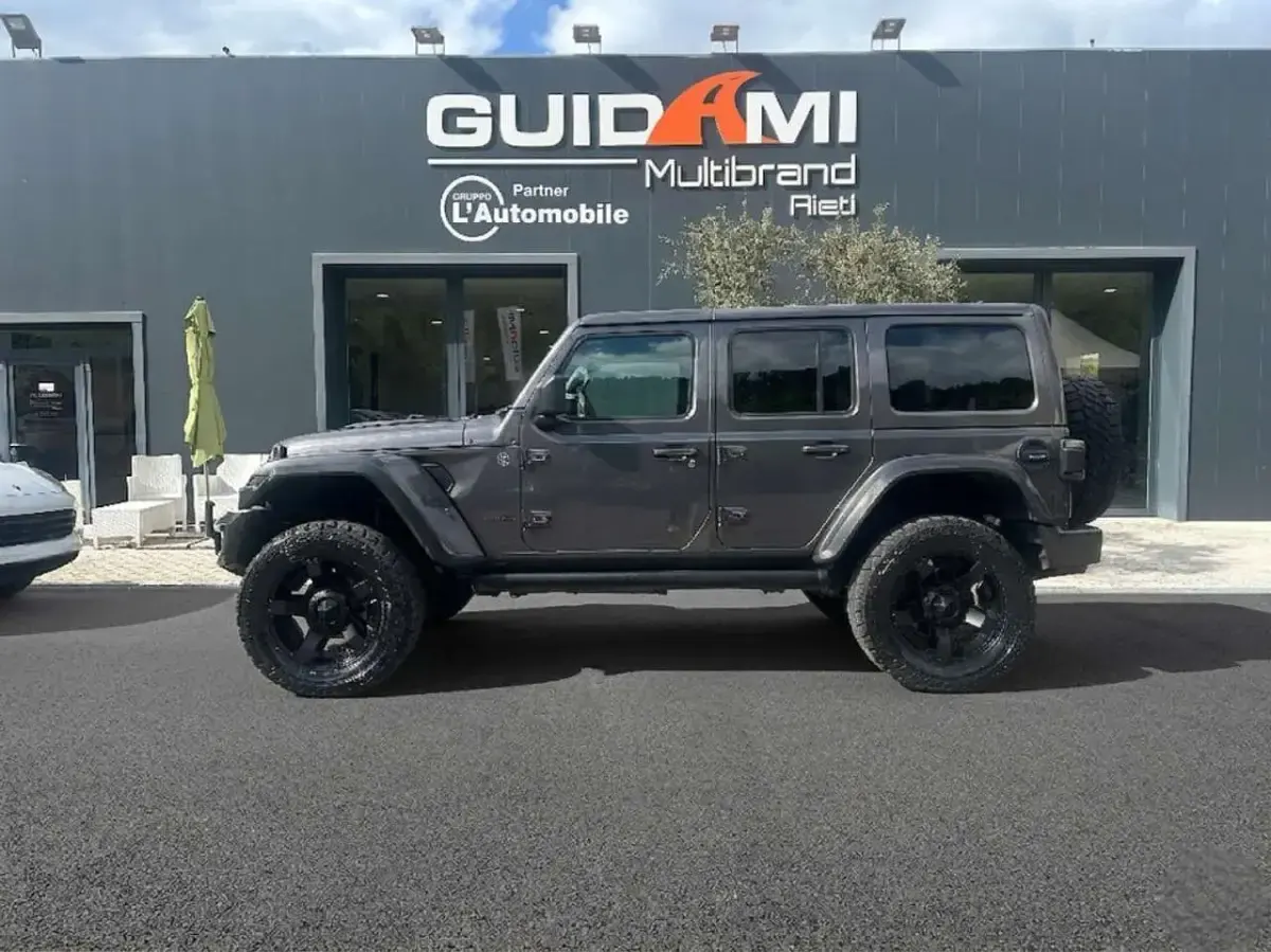 Usata Jeep Wrangler 284 CV (208 kW) 2021 Grigio SUV