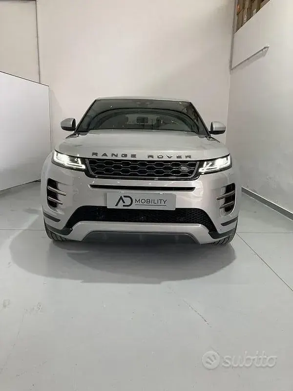 Usata Land Rover Range Rover evoque R-Dynamic 149 CV (109 kW) 2019 Argento SUV