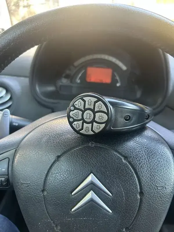 Usata Citroën C3 Exclusive 68 CV (50 kW) 2004 Berlina