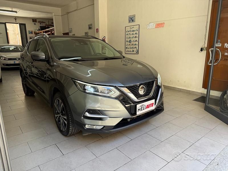 Gebraucht Nissan Qashqai 360º 110 PS (80 kW) 2018 Grau SUV