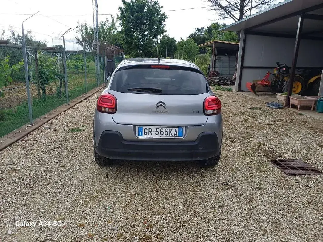 Occasion Citroën C3 102 ch (75 kW) 2023 Gris Citadine