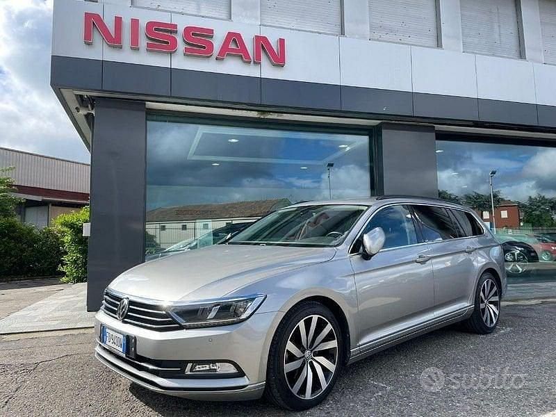 Antracite Usata 2016 VW Passat Business Station wagon | 14.450 € (Molto cara) - Immagine 1/4