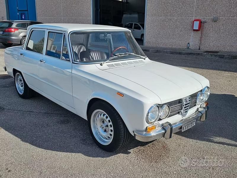 Usata Alfa Romeo Giulia Ti 1960 Bianco Berlina