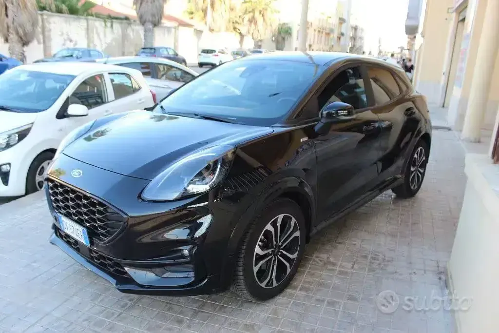 Usata Ford Puma ST-Line 125 CV (91 kW) 2024 Nero SUV