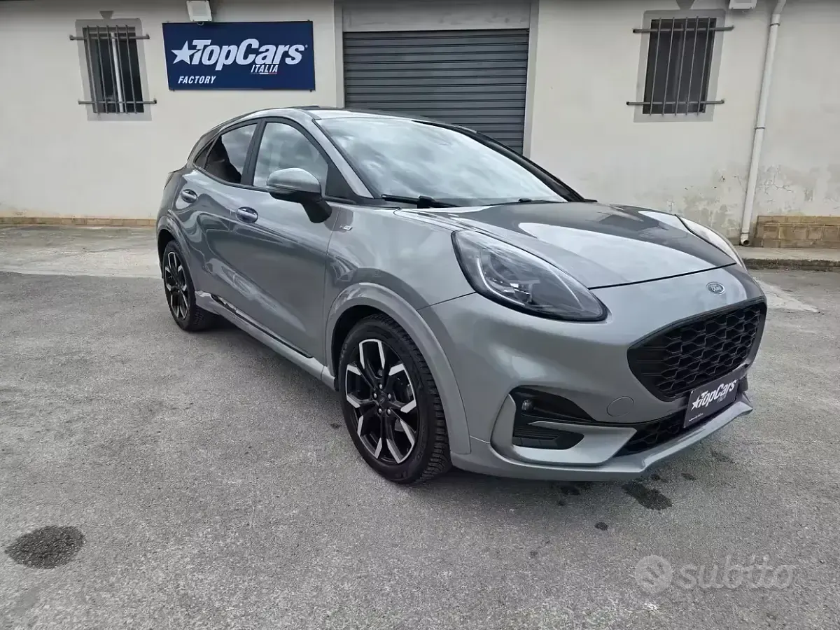 Usata Ford Puma ST-Line 120 CV (88 kW) 2020 Grigio SUV