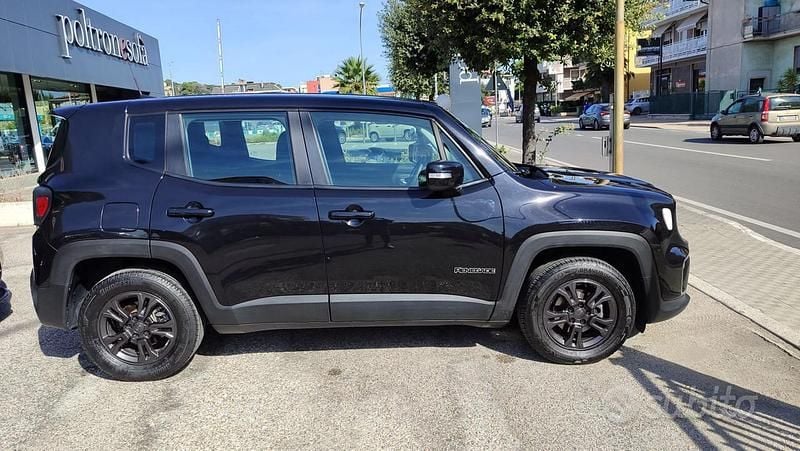 Usata Jeep Renegade Longitude 120 CV (88 kW) 2020 Nero metallizzato SUV