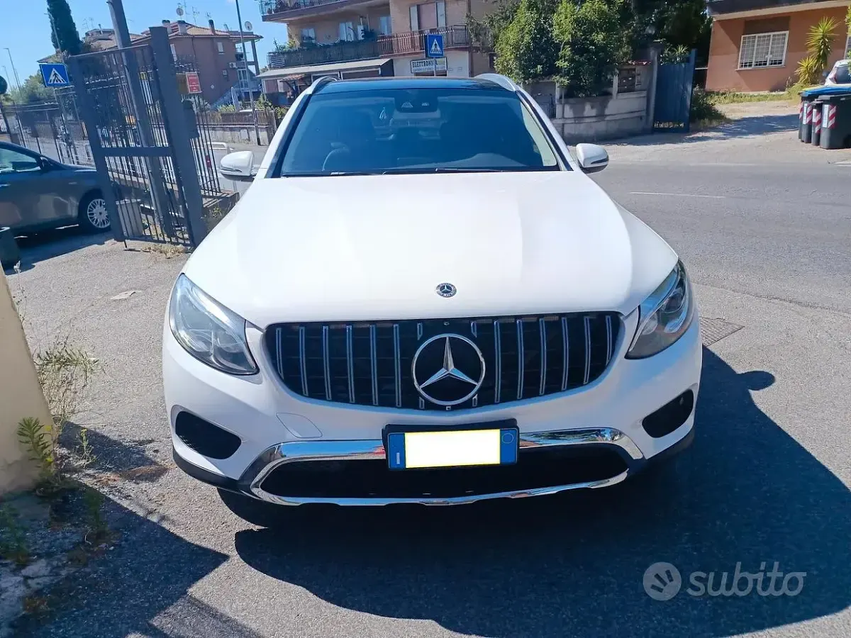 Usata Mercedes GLC220 Premium Plus 194 CV (142 kW) 2020 Bianco SUV