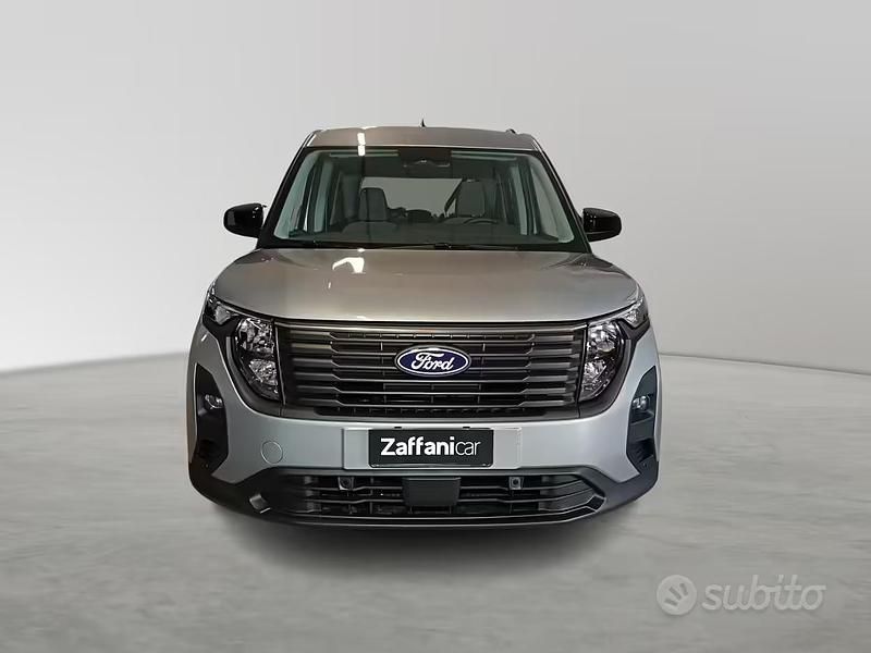 Begagnad Ford Tourneo Courier Titanium 125 HK (91 kW) 2025 Brun Minibuss