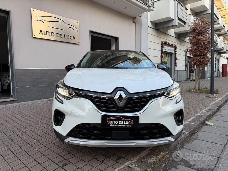 Usata Renault Captur Intens 100 CV (73 kW) 2023 Bianco SUV