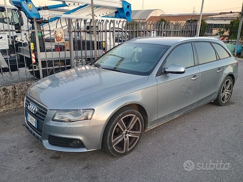 Usata Audi A4 143 CV (105 kW) 2011 Grigio Berlina