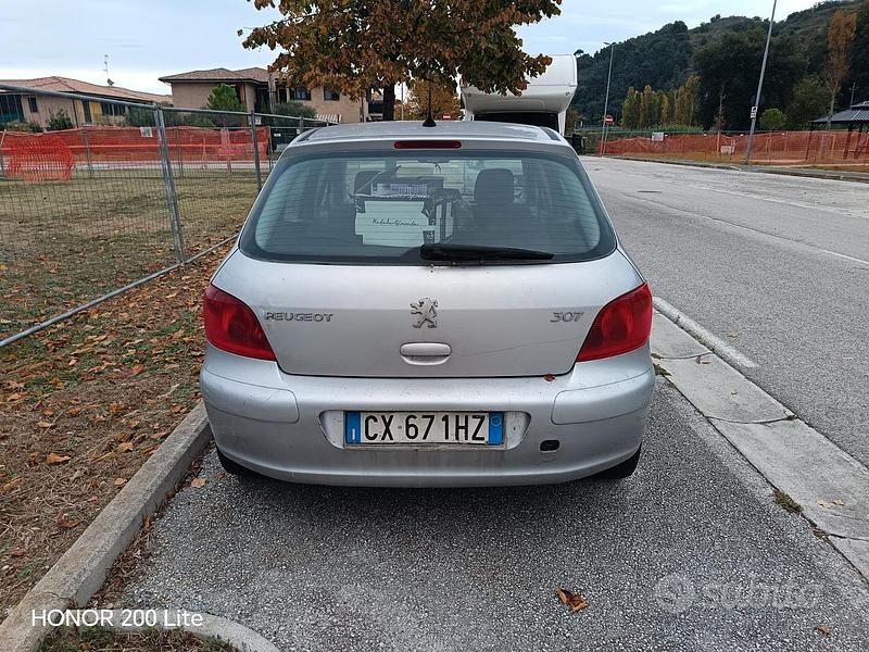 Usata Peugeot 307 2006 Grigio Berlina