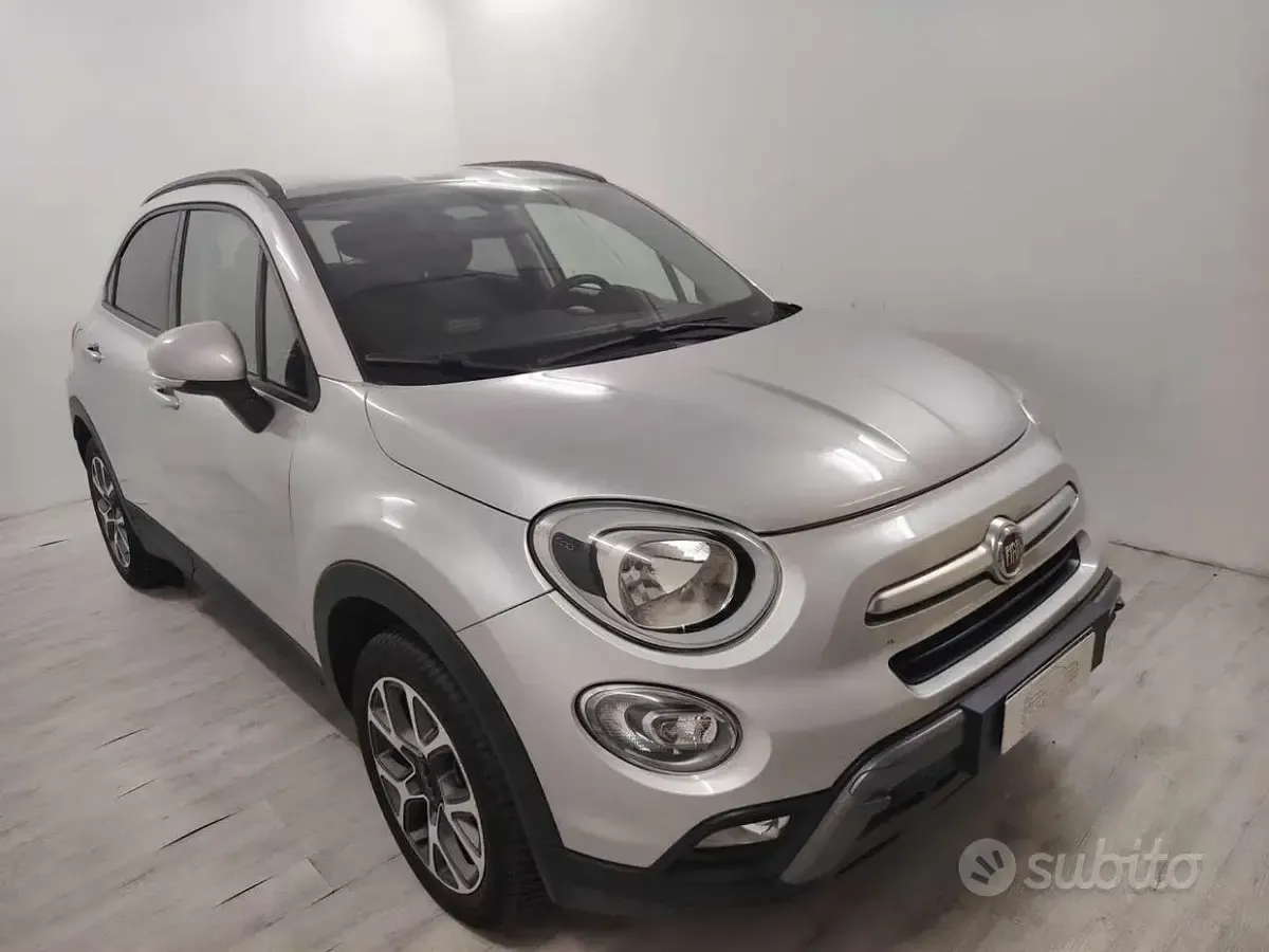 Usata Fiat 500X Cross 140 CV (102 kW) 2017 Grigio SUV