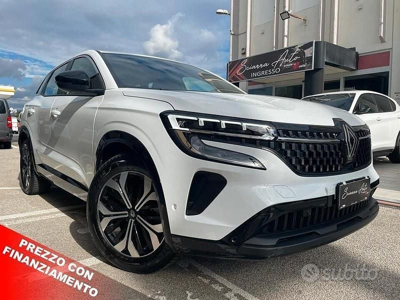 Bianco Usata 2023 Renault Austral Equilibre SUV | 24.800 € (Super prezzo) - Immagine 1/4