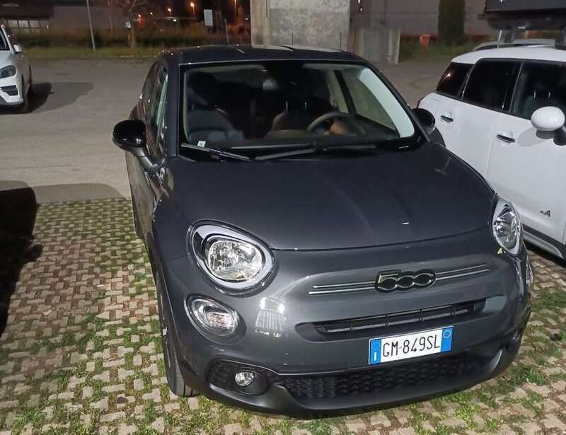 Grigio Usata 2023 Fiat 500X Club SUV | 16.000 € (Super prezzo) - Immagine 1/1