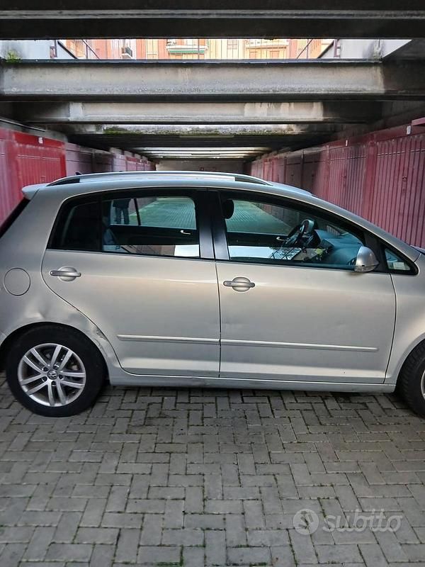 Usata VW Golf Plus Cross 140 CV (102 kW) 2012 Grigio Monovolume