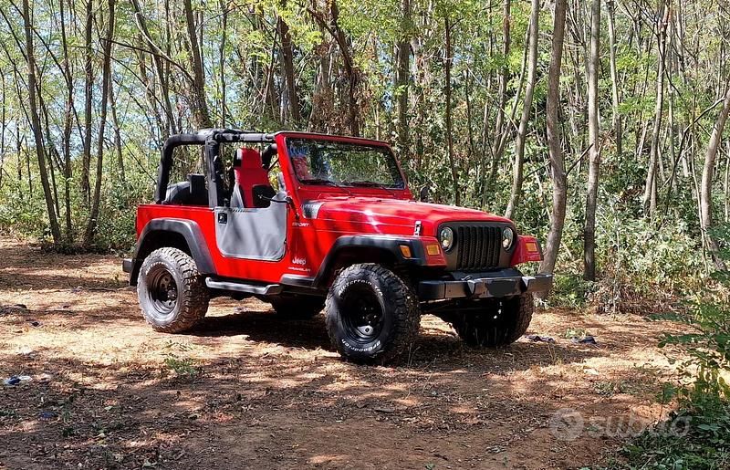 Usata Jeep Wrangler 148 CV (108 kW) 2005 Rosso SUV