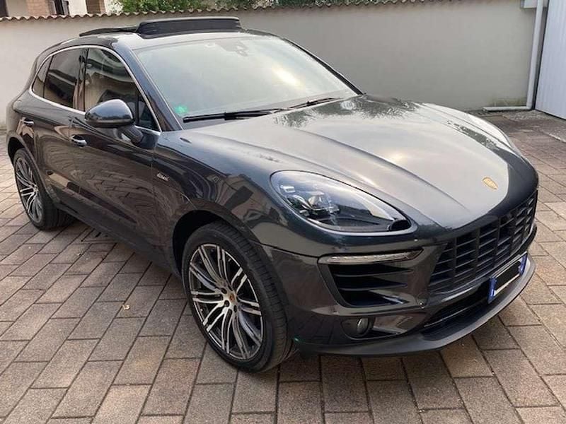 Usata Porsche Macan 250 CV (183 kW) 2017 Grigio SUV