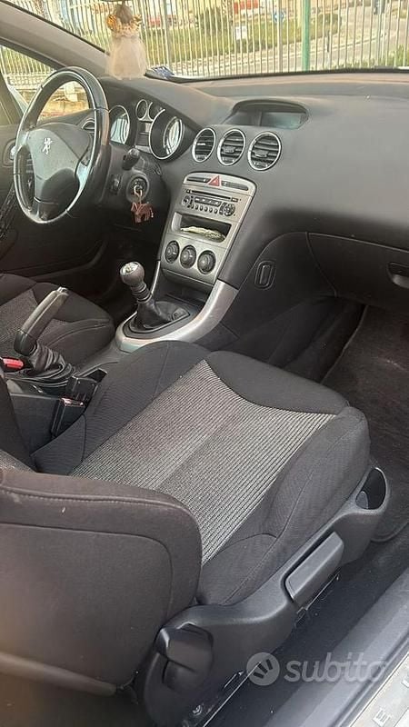 Usata Peugeot 308 CC 112 CV (82 kW) 2011 Bianco Cabrio