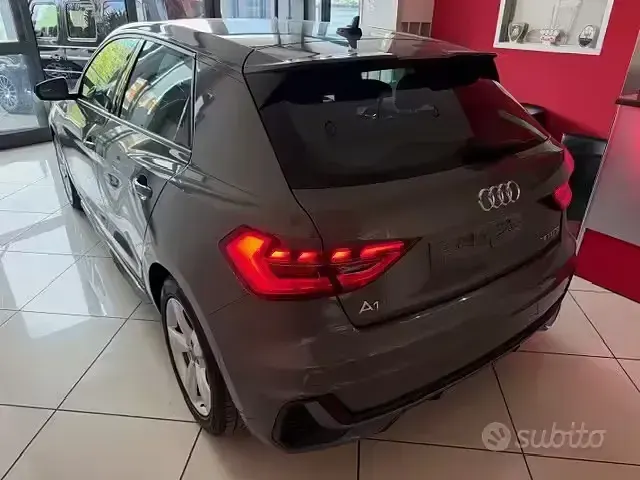 Usata Audi A1 S-Line 116 CV (85 kW) 2019 Grigio SUV