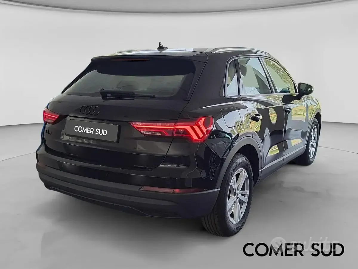 Usata Audi Q3 Business 150 CV (110 kW) 2023 Nero mito metallizzato SUV