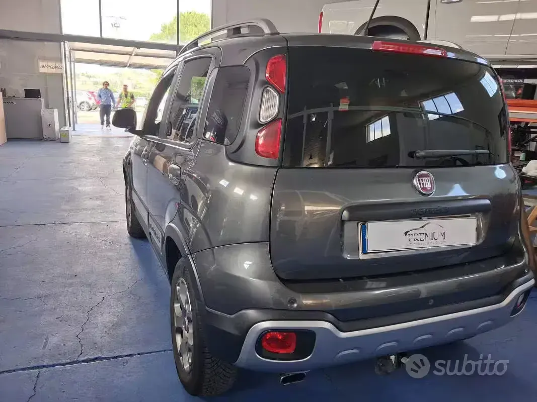Usata Fiat Panda Cross Cross 95 CV (69 kW) 2017 Grigio Utilitaria
