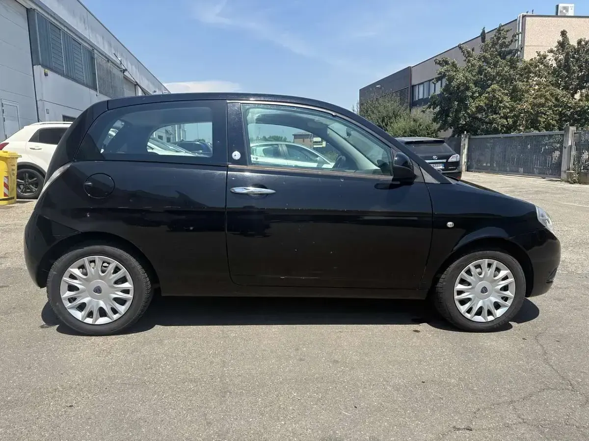 Usata Lancia Ypsilon 77 CV (56 kW) 2010 Other Utilitaria