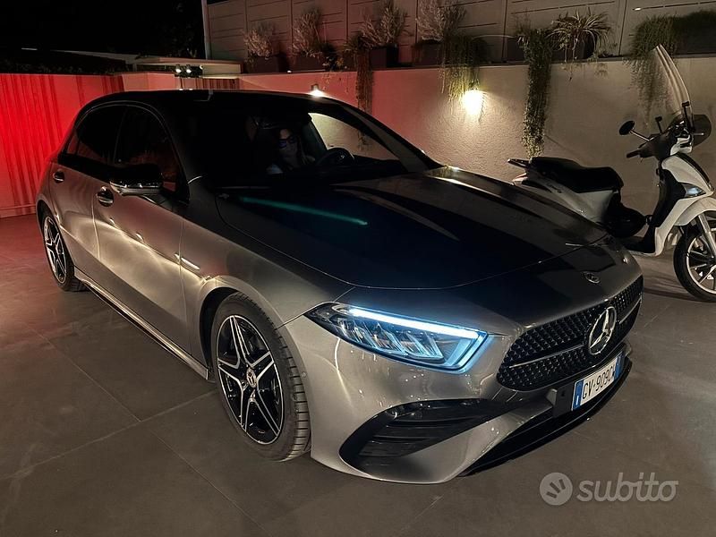 Usata Mercedes A180 AMG 136 CV (100 kW) 2024 Grigio Berlina