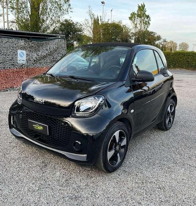 Usata Smart ForTwo Coupé Passion 41 kW (56 CV) 2020 Other Utilitaria