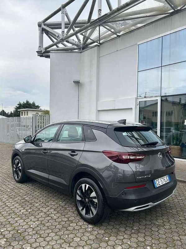 Usata Opel Grandland X Business 131 CV (96 kW) 2021 Grigio SUV