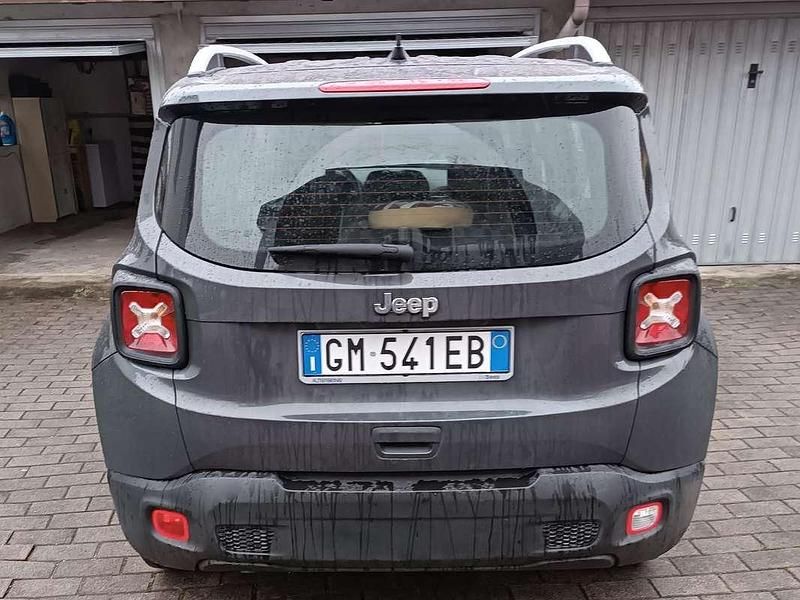 Usata Jeep Renegade Longitude 131 CV (96 kW) 2023 Grigio SUV