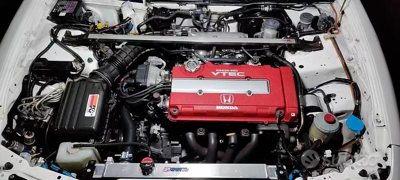 Usata Honda Integra Type R 190 CV (139 kW) 1999 Bianco Coupé
