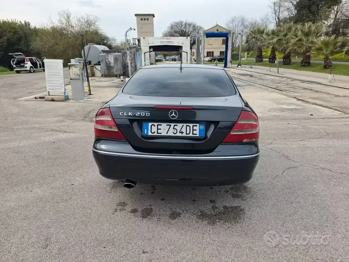 Usata Mercedes CLK200 Elegance 163 CV (119 kW) 2004 Blu Coupé