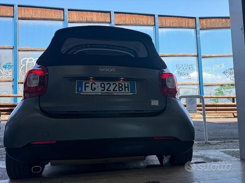 Usata Smart ForTwo Cabrio 71 CV (52 kW) 2016 Grigio Cabrio